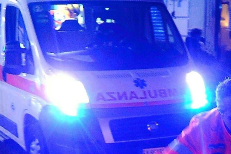 Bari, due incidenti nella notte: morte due giovani, grave un bambino