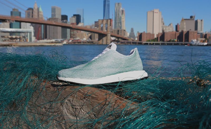 Una scarpa in plastica riciclata che salva gli oceani