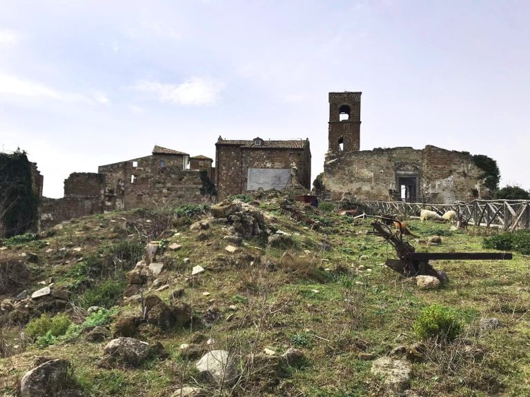 Celleno, borgo "fantasma" che vuole tornare a vivere