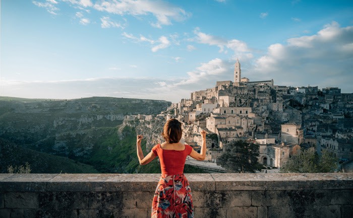 Matera e Maratea, la Basilicata d'avventura che fa impazzire Bond