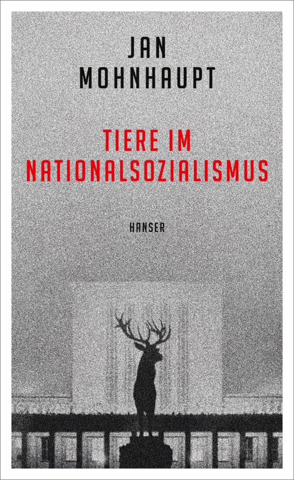 Hitler, l'idea della "razza eletta" anche con gli animali: lo rivela un libro