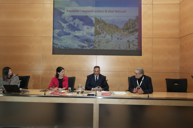 Neve e Parchi a portata di treno nel Travel Book di Trenitalia