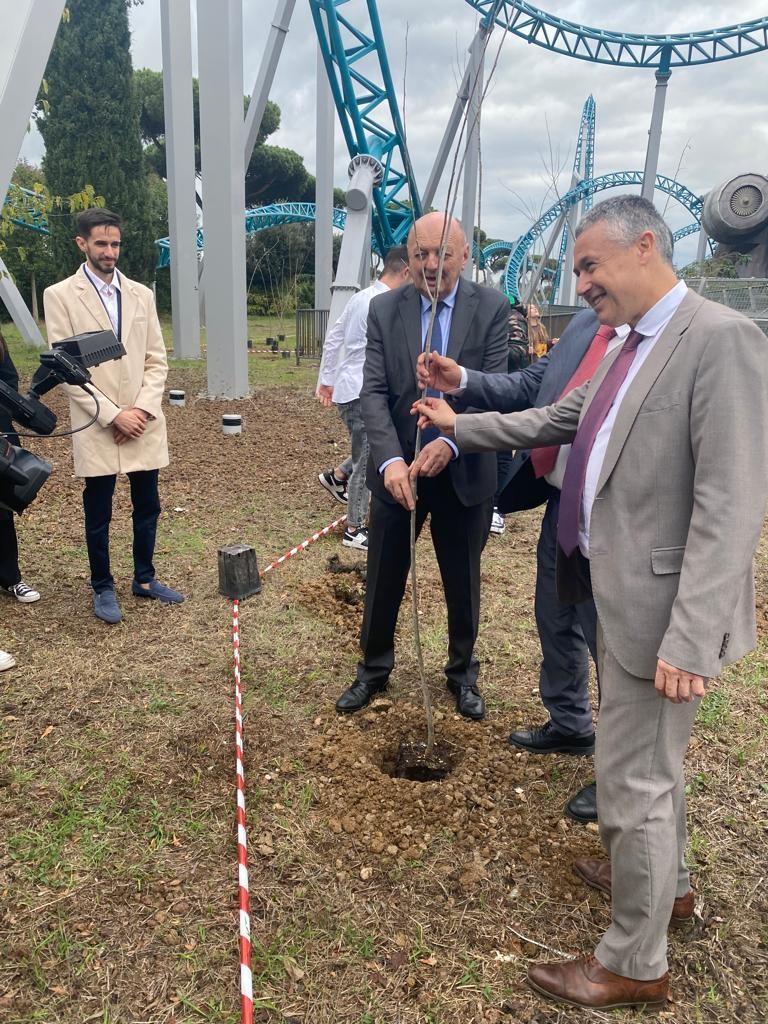 Giornata degli Alberi: 2.000 nuovi alberi piantumati dai giovani con il Ministro Pichetto