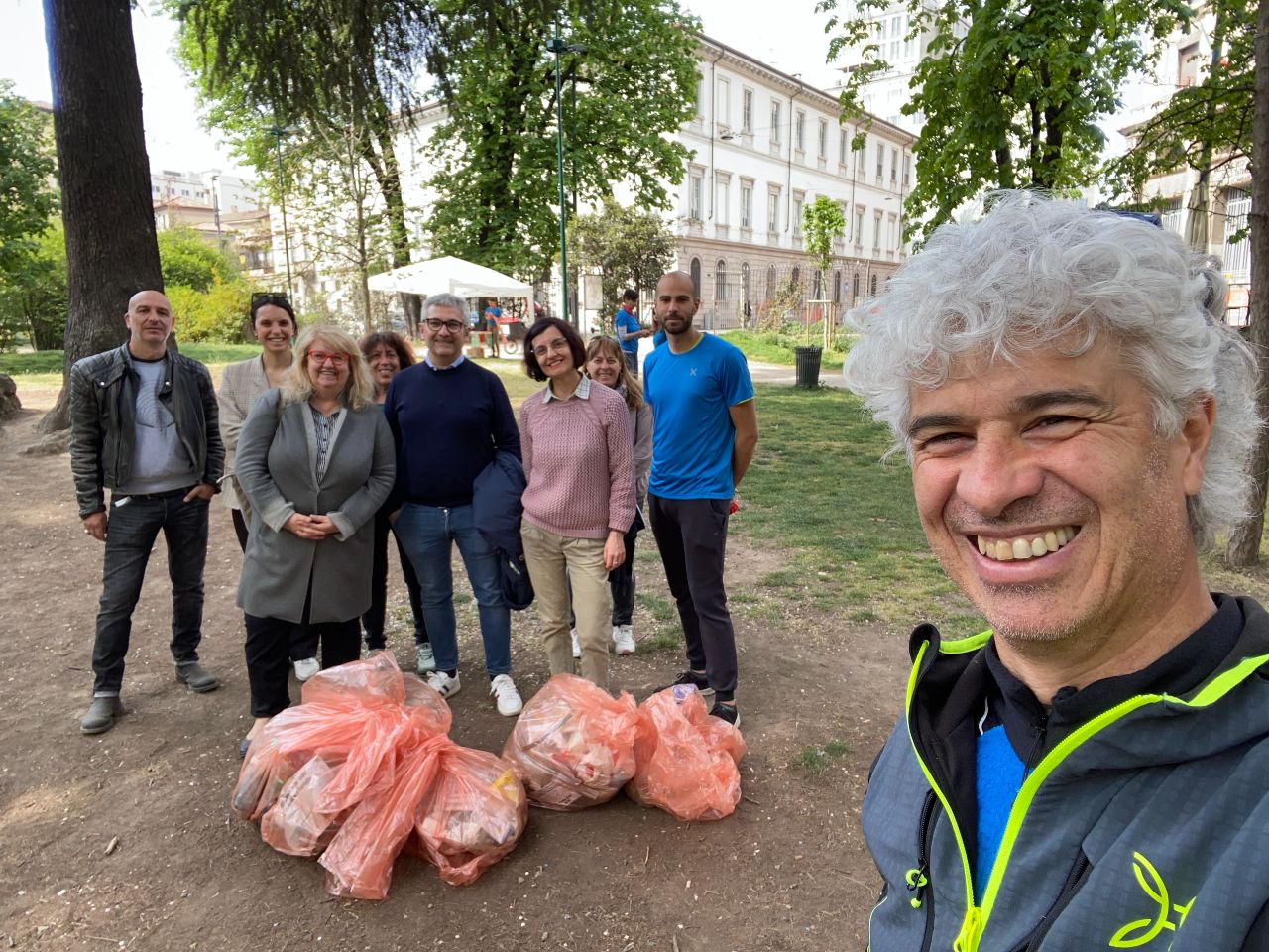 Tutto pronto per Keep Clean and Run for Peace 2023, l’eco-maratona dove si corre raccogliendo rifiuti