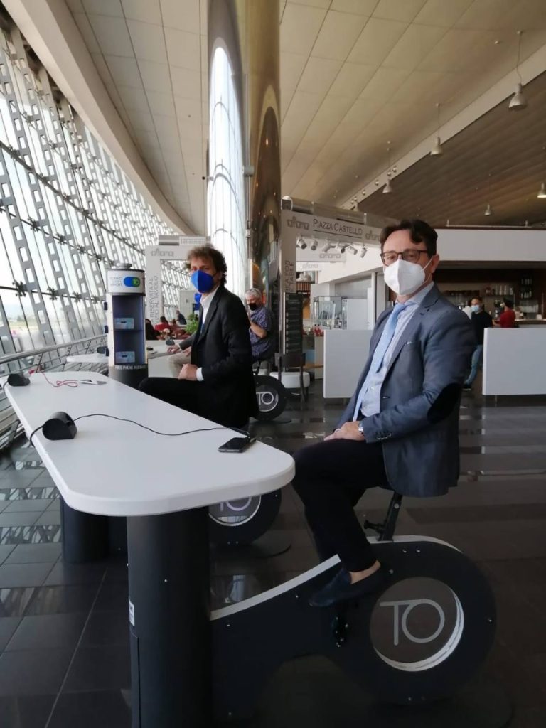 A Torino Airport il cellulare si ricarica pedalando con Pila Bike