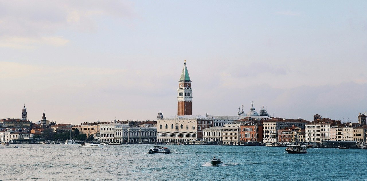 Venezia, appello del FAI per proteggere la Laguna