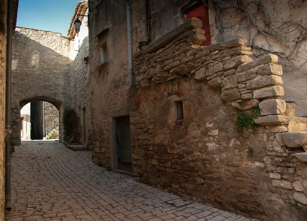 Celleno, l’incanto di un borgo fantasma