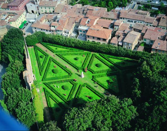 Horti Leonini a San Quirico d'Orcia, lavori e qualche interrogativo