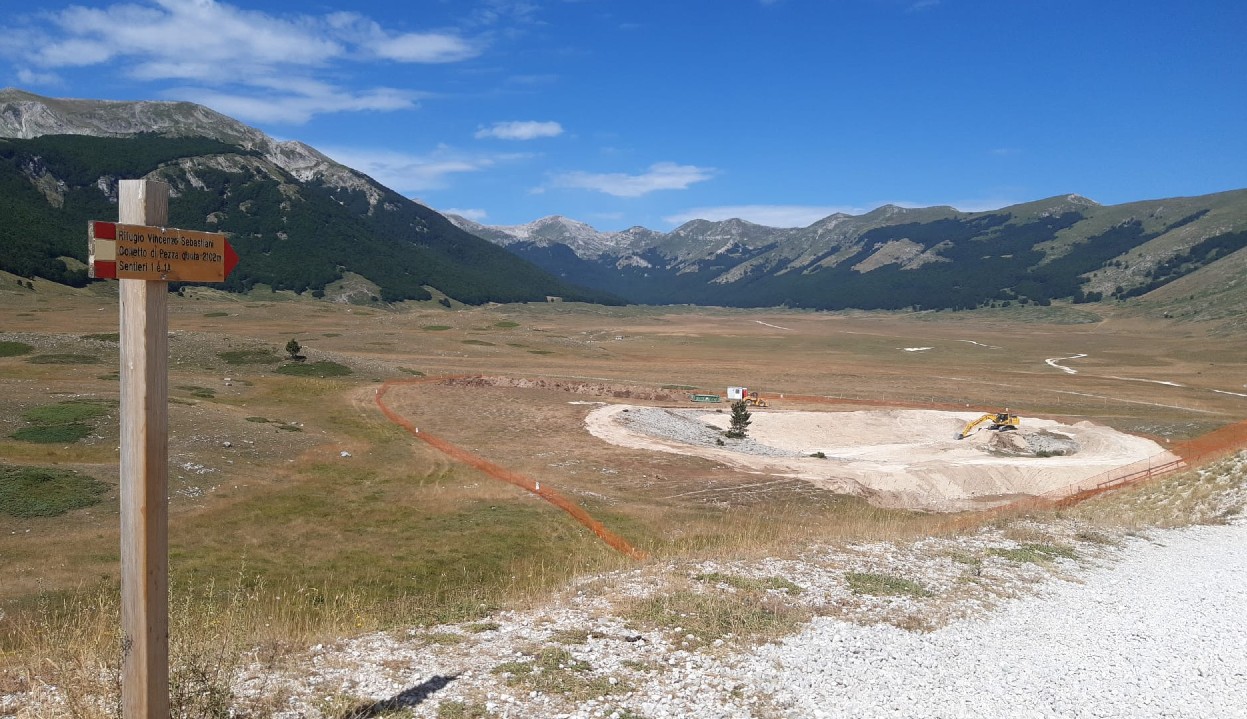 Piani di Pezza, finalmente il ripristino dai lavori abusivi dello Stadio del Fondo