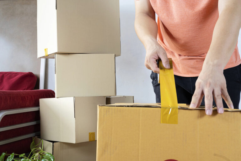 Trasloco sostenibile: come organizzare casa nuova con efficienza (e senza stress)