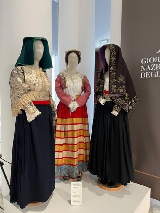 Giornata Nazionale Degli Abiti Storici, nascerà dall'11 novembre