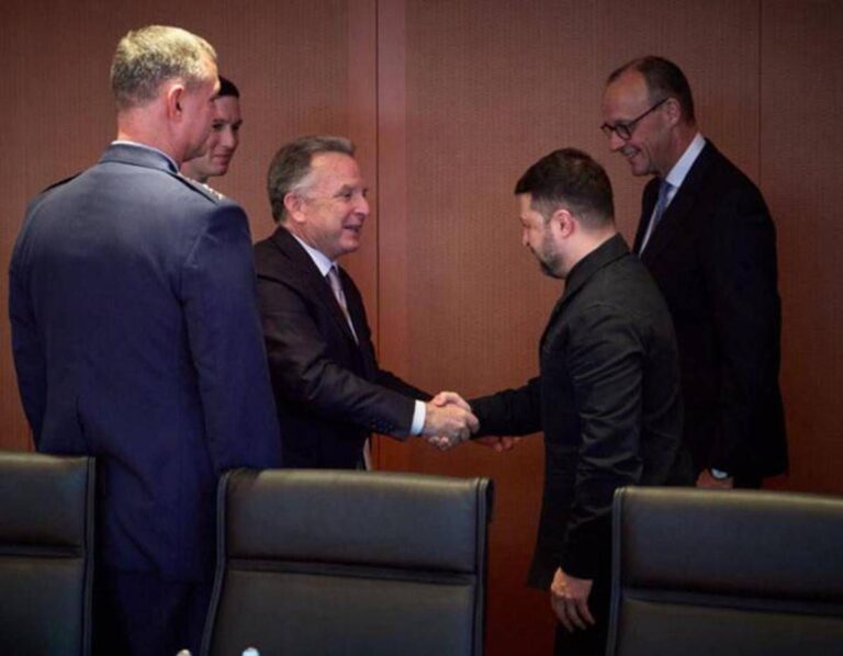 Ucraina, oggi nuovo vertice a Berlino