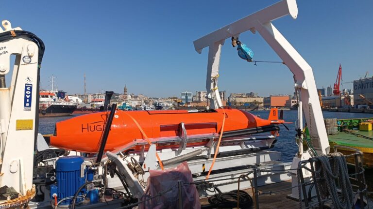 La “Sirena” della scienza, per esplorare i fondali del Golfo di Napoli